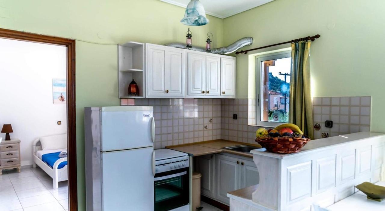 Alexandra Apartments Stoupa Exterior photo